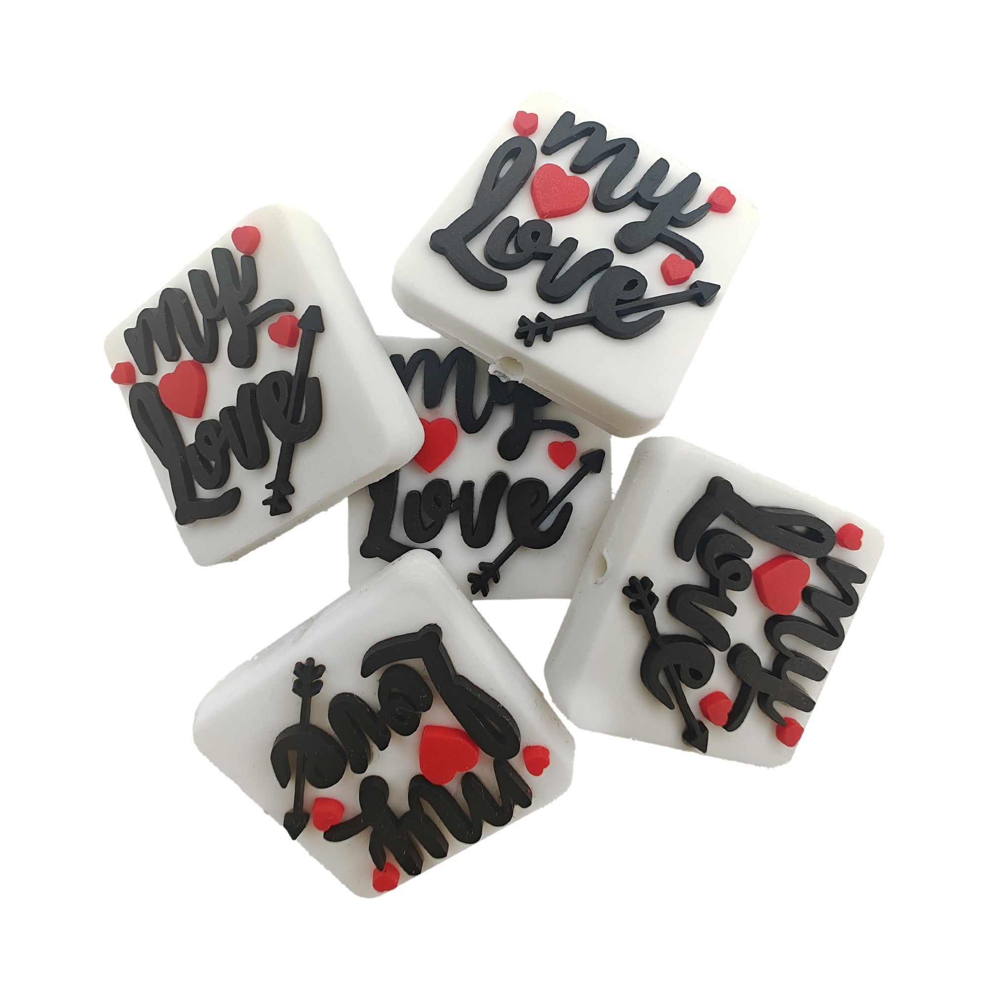 perlina separatore scritta love me 28x28mm in silicone alimentare per personalizzare penne portachiavi collane bracciali